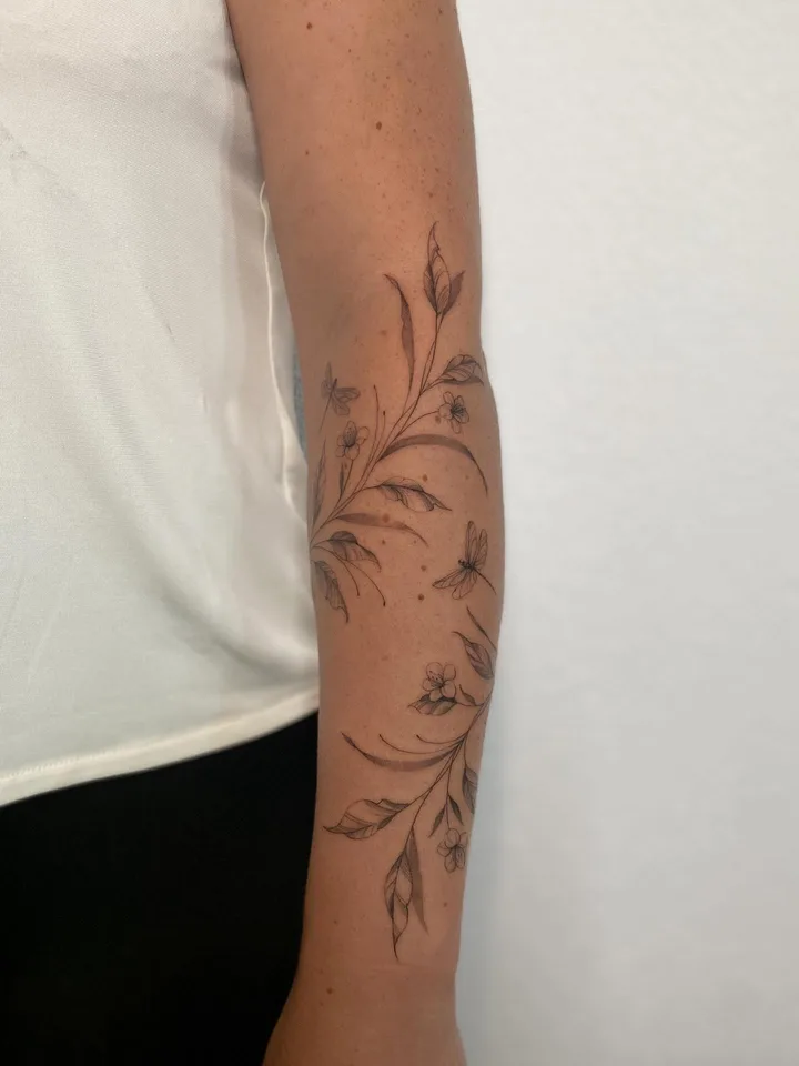 bracelet fleuri — Pour Tamara — Done with the bests — RDV -> — Lentigny Switzerland 🇨🇭
