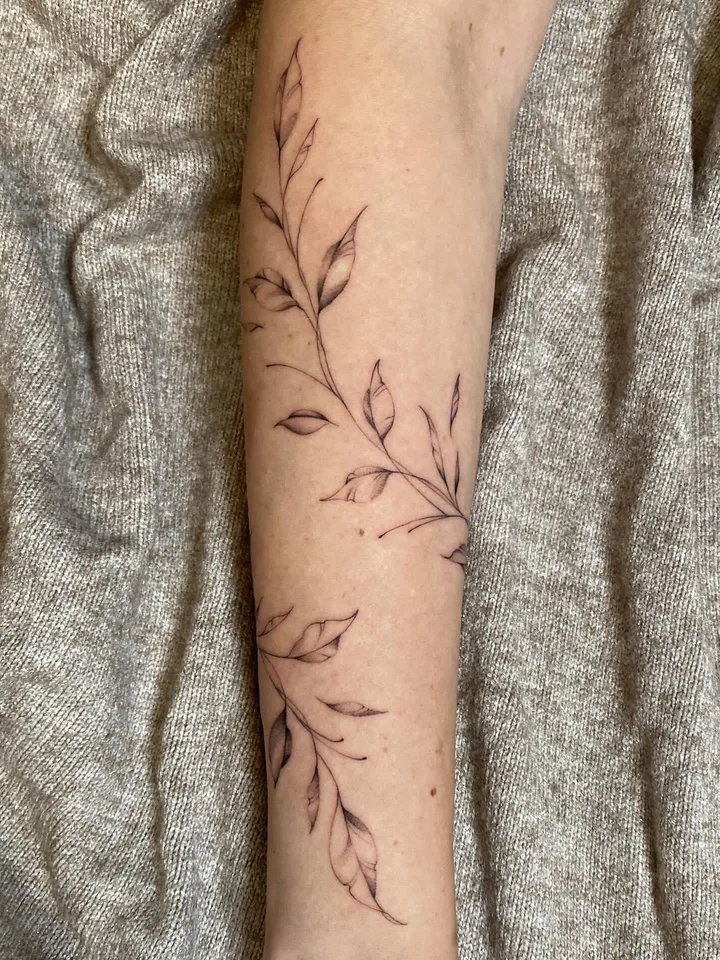 bracelet végétal — Pour Audrey — Done with the bests — RDV -> — Lentigny Switzerland 🇨🇭